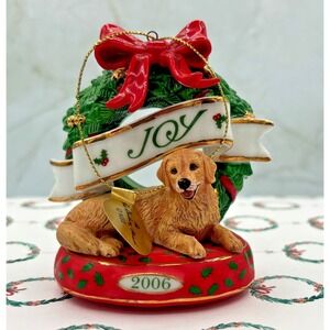 Danbury Mint Golden Retriever 2006 Annual Holiday Joy Wreath Porcelain Ornament